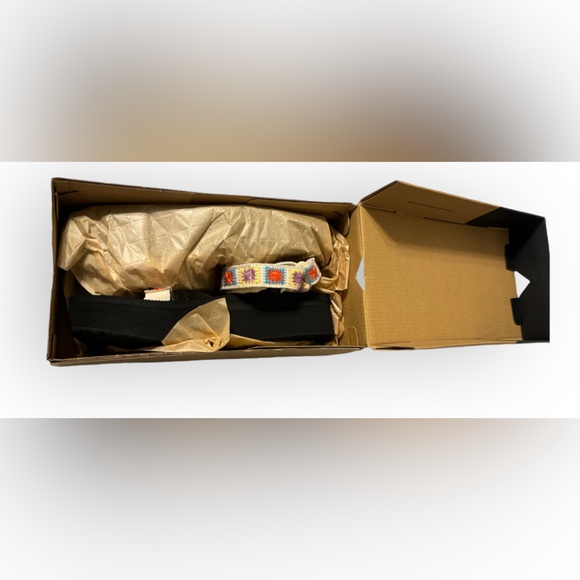 NIB Teva Flatform Universal Crochet SZ 9 - Picture 8 of 9